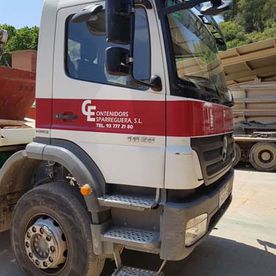 Contenidors Esparreguera Camión para construcción